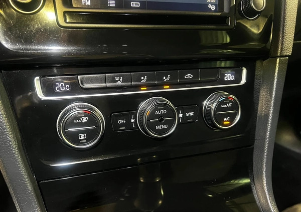 Volkswagen Golf cena 36900 przebieg: 280000, rok produkcji 2015 z Barczewo małe 562